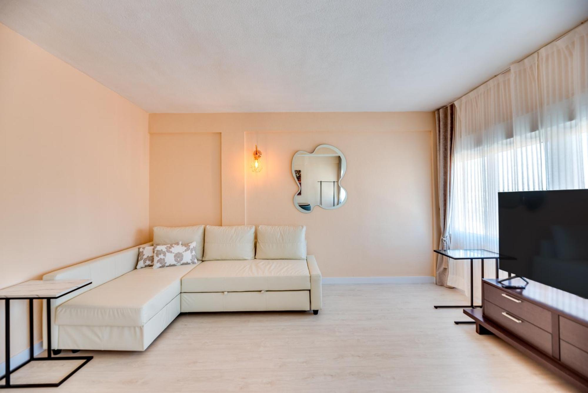Flamingo 1 Bdr Beach 200 Meters Always Happy Benalmadena Apartment Exterior photo